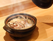 桜鯛の炊き込みご飯（季節の炊き込み）